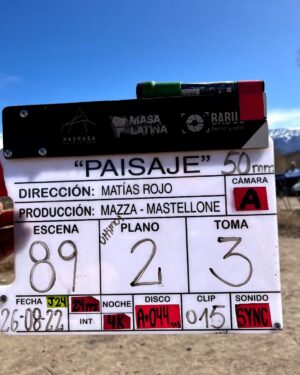 Ailín Salas Instagram - PAISAJE SE ESTRENA EN CINES y la emoción es TOTAL 🎬🪄

🎥⏳ El 15 de febrero llega a las salas de todo el país este drama thriller 😱 filmado en Mendoza, dirigido por Matías Rojo y protagonizado por Ailín Salas, Juan Luppi y Dady Brieva.

💫 Rodada íntegramente en Uspallata, Las Heras, completan el elenco Jorge Fornés, Alejandra Trigueros y Diego Quiroga, entre otros actores mendocinos de alto vuelo.

🍿 Paisaje, producida por @madraza.productora , es posible gracias al apoyo del Instituto Nacional de Cine y Artes Audiovisuales (@incaa_argentina ) y a los fondos complementarios de los Gobiernos de Mendoza y Entre Ríos.

💙 💡Gracias millones al enorme equipo técnico que hizo de este proyecto una realidad.

🎞️ Veamos Cine Argentino en el Cine. Les esperamos!

Coming soon, más detalles 🧐✨📽️

#cineargentino #estreno #paisaje #cinemendocino #hechoenargentina #incaa #cinematography #cinema #espaciosincaa #mendoza #mendozaargentina🇦🇷 #audiovisual #cinenacional