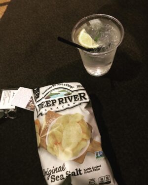 Aimee Mullins Instagram - When you’re so nervous about what @davidblaine might do to himself tonight: chips and a G&T on the floor.