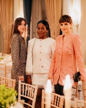 Aindrea Emelife Instagram - THREE GRACES 🕊 

What an honour to have been invited to speak at Cliveden Literature Festival.

Dressed by Chanel alongside @katy.hessel & @genevieve_gaunt (all the more special for being two girls I've known for so long!) I had the opportunity to take part in a conversation about history and the future alongside Catherine Ostler, Peter Frankopan, Ben Okri and Simon Sebag Montefiore, grounded in an unpicking of Montefiore’s latest book, The World: A Family History. The weekend was a true joy! 

@clivedenlitfest 
@chanelofficial