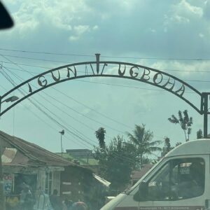 Aindrea Emelife Instagram - Snapshots from Benin, Nigeria - walking tours with @iamenotie, trips to the rainforest with @adjaye_visual_sketchbook, road runner car journeys, and bronze casting history. 

Benin is living culture ❤️