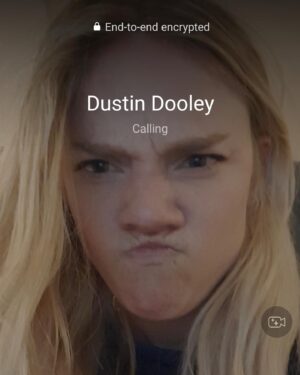Áine Rose Daly Instagram - Got something a little bit fun coming out at midnight tonight 🤪 consider it, along with this delightful selection of photos, a pre Christmas gift from me to you 🎄swipe to the end to see a special @dustindooley moment x
First 📸: @william.pavli 
.
.
.
.
.
#actormusician #newmusic #londonartist #christmaspresent #urwelcome