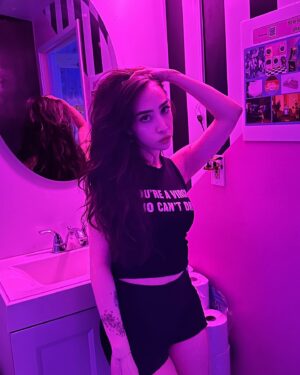 Ainsley Bailey Instagram - this top has a mean quote from a movie I’ve never seen & I’m too shy to wear it cuz I’m afraid people will think I’m mean or try to talk to me about the movie & i don’t want either of those things to happen does anyone else have a mean shirt how did u handle it would love some advice sound off in the comments thank u for always being there 4 me