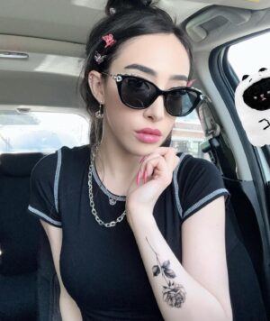 Ainsley Bailey Instagram - (ﾉ◕ヮ◕)ﾉ*:･ﾟ✧ 𝗧𝗔𝗧𝗧𝗢𝗢 𝗛𝗔𝗥𝗗 𝗟𝗔𝗨𝗡𝗖𝗛 🖤 on 4/13/24 at approximately 4:58PM, my first tattoo was born at a healthy 4 inches and 0 lbs. i couldn’t be more grateful. so sorry this post is late, we’ve just been bonding and enjoying these precious first weeks together. 🪽 It’s true what they say, you have no idea how much love you’re capable of until you have one yourself. 😌💕 thank you immensely to @llllwg22 at @vismstudio for bringing this little light into my life and to @jessezand for holding my hand and keeping me calm the whole way through. 🤍 (also if we could all just collectively agree to NOT my tell my dad about this that would be GREAT, we’ll save that for thanksgiving tee hee ✨)