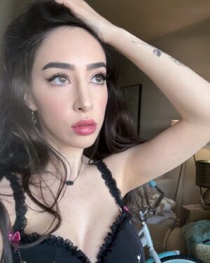 Ainsley Bailey Instagram - 👁️‍🗨️〰️👁️‍🗨️