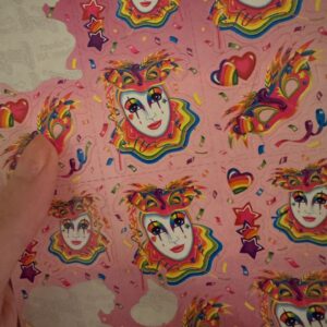 Ainsley Bailey Instagram - SUNDAY I’m doing a v fun show at a reasonable hour! I’ll be with @thejesterscourtcomedy at @thehotelcafe at 6:30PM & we’re filming so plz come & I’ll give you a scary Lisa Frank clown sticker from the 90’s whether you want it or not🃏link in bio ✨ 📷 @camriceproductions