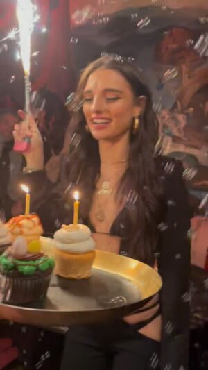 Aitana Rinab Perez Instagram - A huge thank you to everyone who came out to celebrate the best birthday weekend ever 💃🏽🥰💞 nothing beats being back home and being surrounded by your day 1’s. I love you guys 🥹🩷 
And an extra special thank you to my cousins at @sevilla_restaurant & @paradiseclubnyc @thegrumpysaint & @gg.simone for giving me the best party ever! Feeling extra loved after this weekend🥰