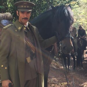 Aitor Luna Instagram - POR FIN!!!!! @sordolapelicula tiene fecha de estreno!!! ....13 de septiembre......que ganas de poder ir al cine a ver este #peliculon de @lcbros dirigida por @alfonsocortescavanillas y protagonizada por la #bestiaparda @asieretxeandia #spanishwestern @___hugo_silva @olimpia.melinte @jorge_basanta @robertobonacini.act #capitánbosch #comopasaeltiempo #isntalento