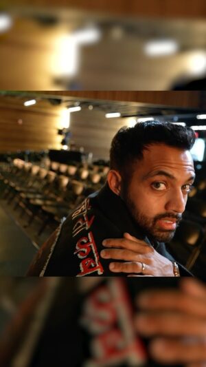Akaash Singh Instagram - Samples just got cleared. I feel like @djkhaled. GASLIT drops this Sunday, March 10 at 12pm EST on my YouTube channel! Let’s fuckin’ goooooo! 

Shoutout to the 🐐 @stylebender 🙏🏽

Jacket by @rastahofficial 🇮🇳