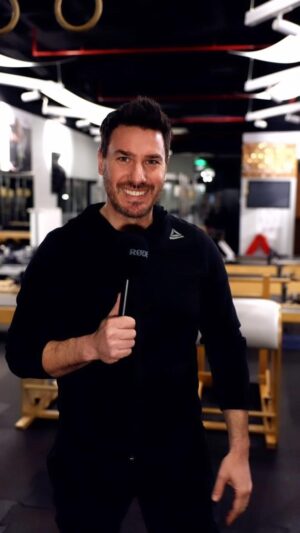 Akın Saatçi Instagram - Hem online hem stüdyoda grup derslerine başlıyoruz. Pilates severler, cross training severler, orta seviyede derslerle hem online hem Levent’te bize katılabilirsin. Detaylar için profildeki telefondan bize ulaşabilirsiniz ya da DM 
@polestarpilatesturkiye @leventpolestarpilates @polestarpilates_antalya_lara @polestarpilates 
#pilates #crosstraining #love #lovewhatyoudo