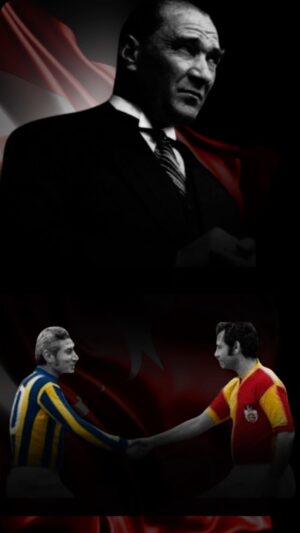 Akın Saatçi Instagram - ATATÜRK’ÜN GENÇLİĞE HİTABESİ

  Ey Türk gençliği! Birinci vazifen; Türk istiklalini, Türk cumhuriyetini, ilelebet muhafaza ve müdafaa etmektir.

  Mevcudiyetinin ve istikbalinin yegâne temeli budur. Bu temel, senin en kıymetli hazinendir. İstikbalde dahi seni bu hazineden mahrum etmek isteyecek dâhilî ve haricî bedhahların olacaktır. Bir gün, istiklal ve cumhuriyeti müdafaa mecburiyetine düşersen, vazifeye atılmak için içinde bulunacağın vaziyetin imkân ve şeraitini düşünmeyeceksin. Bu imkân ve şerait, çok namüsait bir mahiyette tezahür edebilir. İstiklal ve cumhuriyetine kastedecek düşmanlar, bütün dünyada emsali görülmemiş bir galibiyetin mümessili olabilirler. Cebren ve hile ile aziz vatanın bütün kaleleri zapt edilmiş, bütün tersanelerine girilmiş, bütün orduları dağıtılmış ve memleketin her köşesi bilfiil işgal edilmiş olabilir. Bütün bu şeraitten daha elim ve daha vahim olmak üzere, memleketin dâhilinde iktidara sahip olanlar, gaflet ve dalalet ve hatta hıyanet içinde bulunabilirler. Hatta bu iktidar sahipleri, şahsi menfaatlerini müstevlilerin siyasi emelleriyle tevhit edebilirler. Millet, fakruzaruret içinde harap ve bitap düşmüş olabilir.

  Ey Türk istikbalinin evladı! İşte, bu ahval ve şerait içinde dahi vazifen, Türk istiklal ve cumhuriyetini kurtarmaktır. Muhtaç olduğun kudret, damarlarındaki asil kanda mevcuttur.

  Mustafa Kemal Atatürk