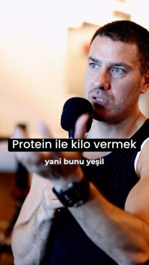 Akın Saatçi Instagram - Doğru Beslenmeyle Kilo Verme: Esansiyel Amino Asitler ve Protein Dengesi

Aşağıdaki bilgileri diyetisyeninize ya da doktorunuza danışmadan kendi başınıza dengelemeye çalışmayın‼️
Bunlar sadece bilimsel gerçeklerdir, fakat her insan için doğru değişebilir. Videonun tamamı youtube’da

1. Doğru beslenme, sadece kalori saymakla ilgili değil! Esansiyel amino asitleri tamamlamak için etin yanında mutlaka bulgur veya pilav tüketin.
2. Vegan ve vejeteryan beslenmenin protein açısından zorlukları var. Bu yüzden, yeterli amino asitleri almak için doğru kombinasyonları tüketmek önemli.
3. Kilo vermek istiyorsanız, besinlerinizi doğru kombinleyin. Esansiyel amino asitleri tamamlamak için dengeli beslenmeyi öğrenin.
4. Protein dengesi, sağlıklı bir vücut ve etkili kilo kaybı için kritik. Doğru kombinasyonlarla daha sağlıklı beslenin.
5. Vegan ve vejeteryanlar, doğru protein kaynaklarını seçerek vücutlarını besleyebilir ve sağlıklı kilo verebilirler.

#SağlıklıBeslenme
#KiloVerme
#DoğruBeslenme
#ProteinDengesi
#VeganBeslenme
#VejeteryanBeslenme
#EsansiyelAminoAsitler
#KaloriKontrolü
#fityaşam