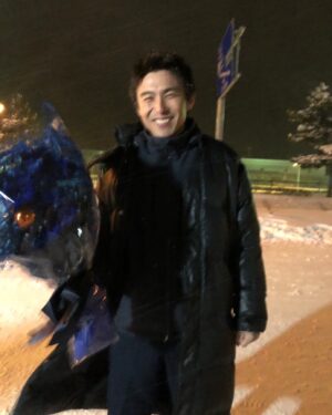 Akiyoshi Nakao Instagram - 『PICU 小児集中治療室』ご覧いただきありがとうございました。
素晴らしいスタッフさんやキャストの皆様とご一緒でき、凄く勉強になりました。
このチームの皆様のところにまた少しでも成長して帰ってこれるようにもっともっと磨きます。
沢山のコメントやメッセージ本当にありがとうございました💪
寡黙な中尾はキャスティングミスとのコメントは今のところまだ無いのでとりあえずホッとしてます。

写真はマネージャーが北海道が寒すぎて手振れ半端なかった、、、すまんの🙏