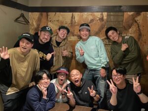 Akiyoshi Nakao Instagram - 昨日は太田プロの芸人さんの忘年会によくわからないけど参加してきました💪
昔、よくこの皆さんと遊んでました❗️
みんな結婚したり子供できたり太ったりハゲたり、とりあえずおっさんばっかりでした❗️

素敵な先輩のような友達です。
あっ友達のような先輩ですかね。

まっいっか❗️