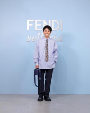 Akiyoshi Nakao Instagram - FENDIのポップアップストアFendiSelleria行ってきました👍
職人さんが実際にいて、体験できたり、とても素敵な場所でした。

FENDIさんにまた呼ばれる、こんな日が来るなんて、、、😅

@fendi 
#FendiSelleria
#PR