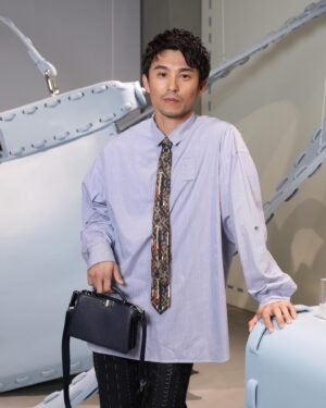 Akiyoshi Nakao Instagram - FENDIのポップアップストアFendiSelleria行ってきました👍
職人さんが実際にいて、体験できたり、とても素敵な場所でした。

FENDIさんにまた呼ばれる、こんな日が来るなんて、、、😅

@fendi 
#FendiSelleria
#PR