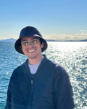 Akiyoshi Nakao Instagram - 魚も釣れたけど、今のところ妻もなんとか釣れてるっぽいです❗️
2023年も家族健康でいれますように。

2枚目はナルちゃんですね❗️