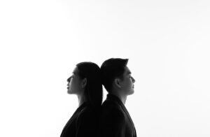 Akkaranat Ariyaritwikul Instagram - 7 days until……. #evetiethenott 🤍

เจอกัน 10 เมษา นะคะ 🖤