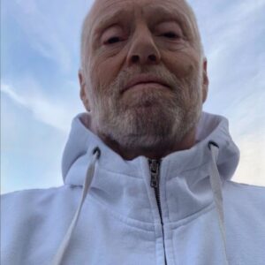 Aksel Hennie Instagram - Can’t Wait......! 👊🏻 #agechallenge ❤️K H H❤️