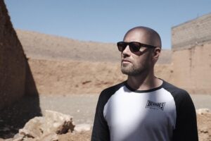 Aksel Hennie Instagram - Moroccan Morning Light.... #🇲🇦 #film #commercial #work @einarfilm 📸; @andersflatlalaland