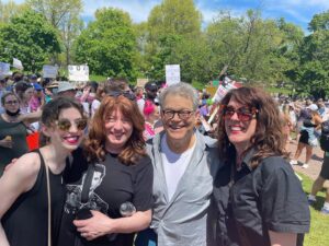 Al Franken Instagram - At the pro-choice rally in the Boston Commons!