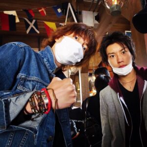 Alan Abe Instagram - Happy birthday!💛
#森田美勇人
#手首ぐるぐるつけすぎ
#やっと最近ダンス上手くなってきましたね