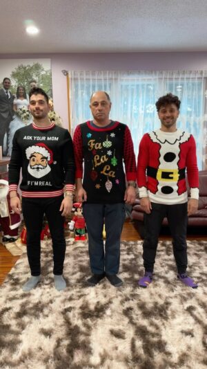 Alan Bersten Instagram - 1st video of the year!! Clearly we get our moves from our dad!