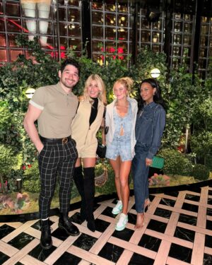 Alan Bersten Instagram - So glad we did a mini reunion last night!!!