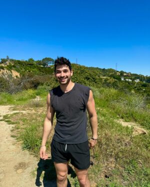 Alan Bersten Instagram - I did a hike today. I’m an influencer now.