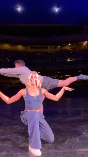 Alan Bersten Instagram - 4 4= ATE 

And yes we are trained professionals