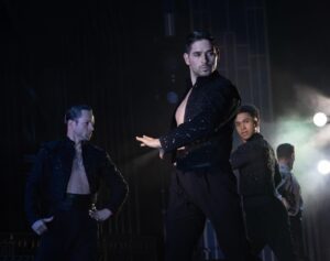 Alan Bersten Instagram - I can’t believe this tour is coming to an end tonight! This has been my favorite tour by far. All the dancers, the crew, the fans, everyone behind the scenes that made this tour so magical, THANK YOU 🩵🙏🏼 from the bottom of my heart! I hope you all enjoyed this as much as I did 🩵❤️
