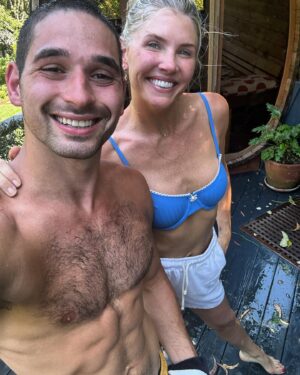 Alan Bersten Instagram - Spent the afternoon Sauna and ice bathing with @amandakloots 💪🏼🙏🏼 love you partner