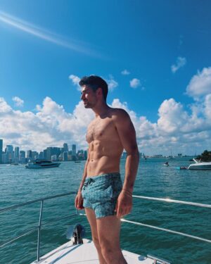 Alan Bersten Instagram - I’ve got to say, I’m loving Miami!