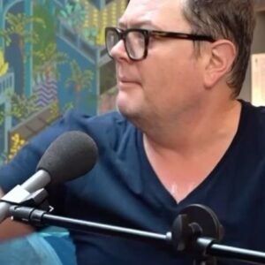 Alan Carr Instagram - Cheer up your Monday with a little @rubywax - boy did we have a laugh 😆 she was my guest this week on Lifes A Beach - we not only chatted all thjngs travel but also about her upcoming tour I’m Not As Well As I Thought I Was starting in May - check it out wherever you get your podcasts 🌴👙✈️❤️