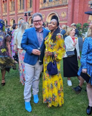 Alan Carr Instagram - Iconic night full of iconic people!! Was going to wear my pink mini skirt but didn’t want to upstage Naomi 😆The @vamuseum retrospective of @naomi - 40 years in fashion was mouth droppingly good - go see it! (I’m still in shock that THE Grace Jones recognised me from being on Chattyman 🙀) thanks for the invite @angellicabell 😘