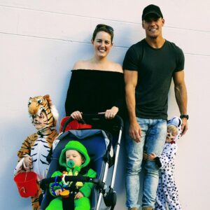 Alan Ritchson Instagram - My beautiful bride. Happy day of love. 

You give my life meaning and purpose beyond the temporary and entertaining. 

You reach past important and stretch my soul towards essential. 

I’ve felt eternity on your lips and known forever in your embrace. 

I will forever and always be your servant. 

Happy Valentine’s Day @catritchson