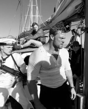 Alan Ritchson Instagram - Photo dump #1 of some of my time on @ungentlemanlywarfare in theaters now (in the US). 

Had a blast with these gents:

@henrycavill 
@alexpettyfer 
@henrygolding 
@hero_ft 
@guyritchie
@ryantarran