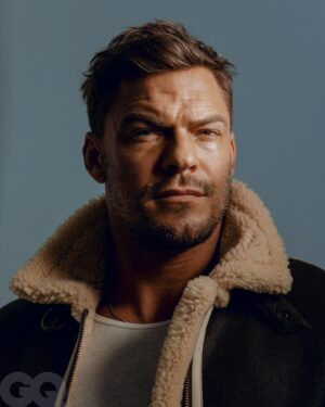 Alan Ritchson Instagram - Had a nice chat with @britishgq. Link in stories.

#GQHype

Thank you to:

BRITISH GQ
@britishgq 
 
Photographer: Ryan Pfluger
@ryanpfluger 
 
Stylist: Marcus Allen
@theemarcusallen 
 
Groomer: Rheanne White
@rheannewhite 
 
Journalist: Emilia Petrarca
@emiliapetrarca