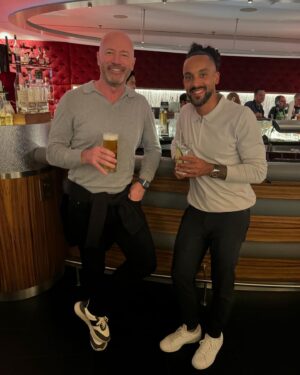 Alan Shearer Instagram - Cheers 🍺 @theowalcott Come on 🏴󠁧󠁢󠁥󠁮󠁧󠁿 Pressure is for tyres 😛😛😛