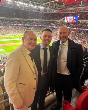 Alan Shearer Instagram - It was great to catch up with old team mates and celebrate/ remember the brilliant Terry Venables at Wembley tonight. 🏴󠁧󠁢󠁥󠁮󠁧󠁿 v 🇧🇷 #euro96