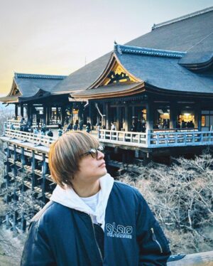 Alan Shirahama Instagram - off