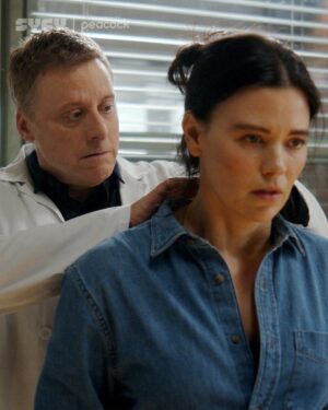 Alan Tudyk Instagram - Tonight I give Mrs Mayor a tattoo. It’s a Chinese symbol she thinks means “tranquility,” it really means “mother of satan” TONIGHT on SYFY