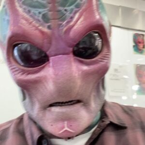 Alan Tudyk Instagram - TONIGHT is the night for episode 3 of Season 3 on @syfy. Like the Yiungs always say, check it out before you wreck it out of your enjoyment levels of entertainment some - TONIGHT