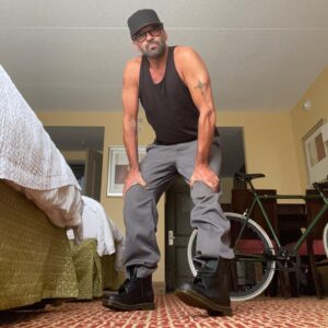 Alan van Sprang Instagram - Thank you Thank you Thank you so much @drmartensofficial for sending me out some sweet “docs” while I’m shooting. I’ve loved these boots since I was a teenager and love them even more now.
Hope everyone is still keeping safe and well.
#actorslife🎬 #drmartens