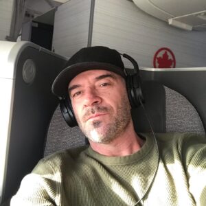 Alan van Sprang Instagram - Can’t find how to work the movie, but the headphones are comfy.
@destinationstartrek @startrekcbs @startrek