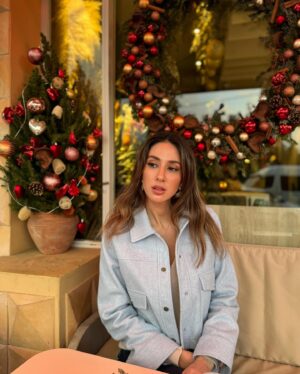 Alara Keçeci Instagram - 🏵️