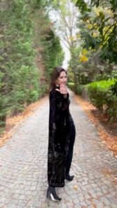 Actress Alara Keçeci HD Instagram Photos and Wallpapers July 2023