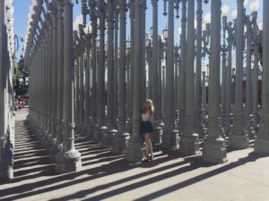 Alaska Leigh Instagram - You know you have a problem when you won’t even stop talking for long enough to get a decent photo 😂 #candid #lacma •• also I look really tall in this photograph which really amuses me ••