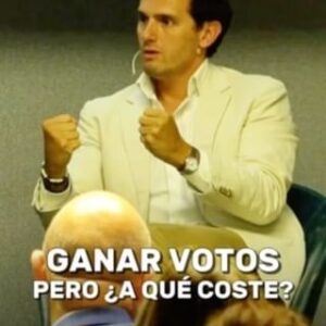 Albert Rivera Instagram - ¿Ganar elecciones, o mejorar el país para las siguientes generaciones? 

No todo debería valer para conseguir votos. 

Actualmente, el pensamiento cortoplacista domina la vida política. 

De hecho, se están tomando decisiones pensando únicamente en ganar las próximas elecciones, aunque estas decisiones puedan comprometer el futuro económico y social de España a largo plazo.

Si dedico una mayor partida presupuestaria a aligerar costes laborales, a incentivar a las clases productivas o a reducir los impuestos, es muy probable que el país crezca a medio y largo plazo.

Sin embargo, si los políticos se centran únicamente en el corto plazo, acabarán “comprando votos” a cualquier precio, incluso llegando a endeudar al país para las próximas décadas. 

#economia #impuestos #politica #empresas