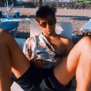Albert Salazar Instagram - Quiero playa