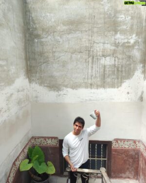 Albert Salazar Instagram - 🌱